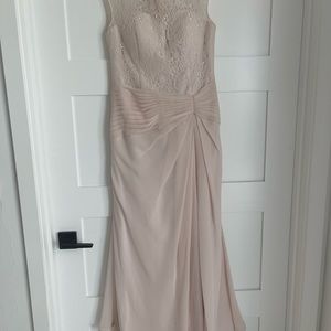 AZAZIE BRIDESMAIDS DRESS size 8a dusty pink color so beautiful